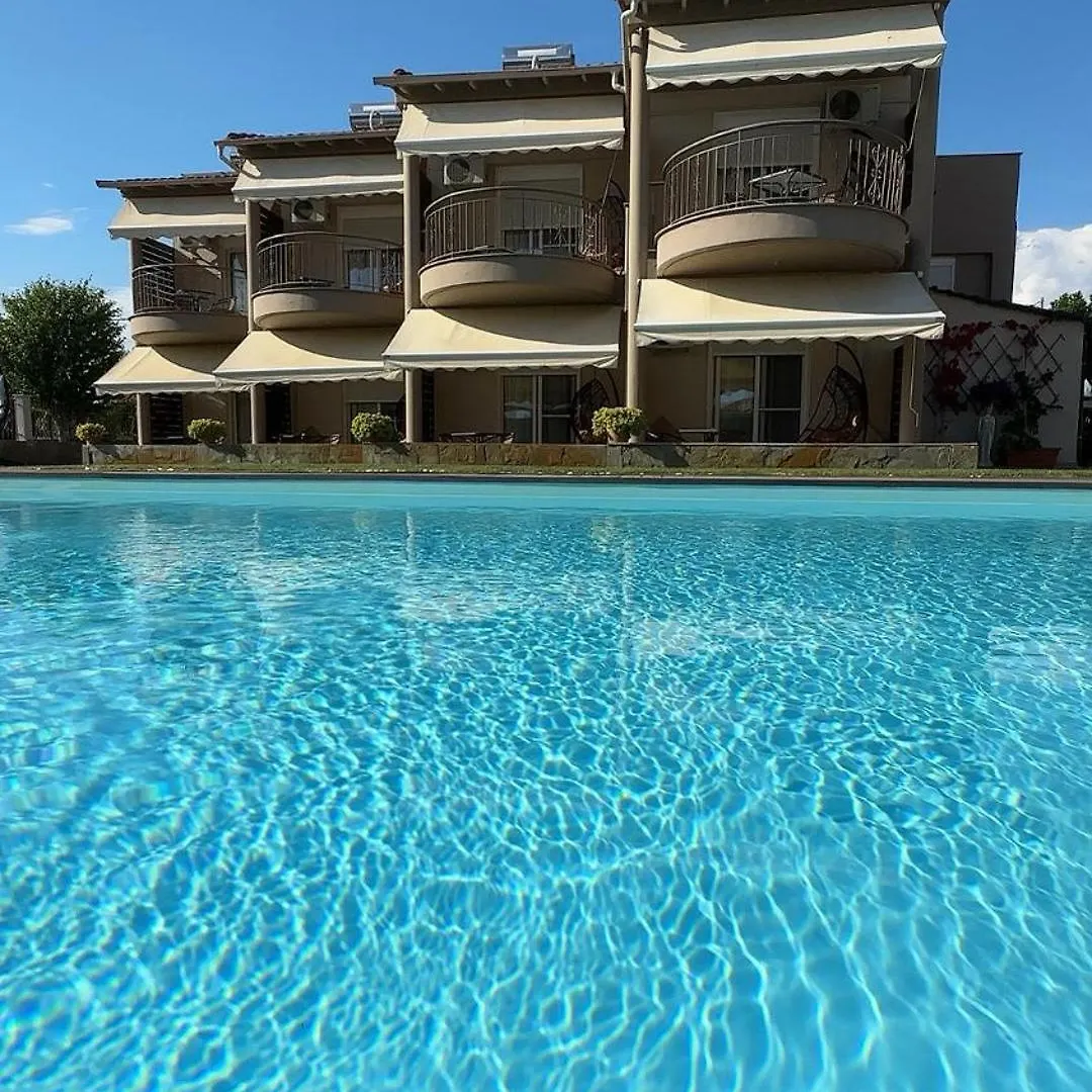 Mente Libre Villas Nea Plagia Aparthotel