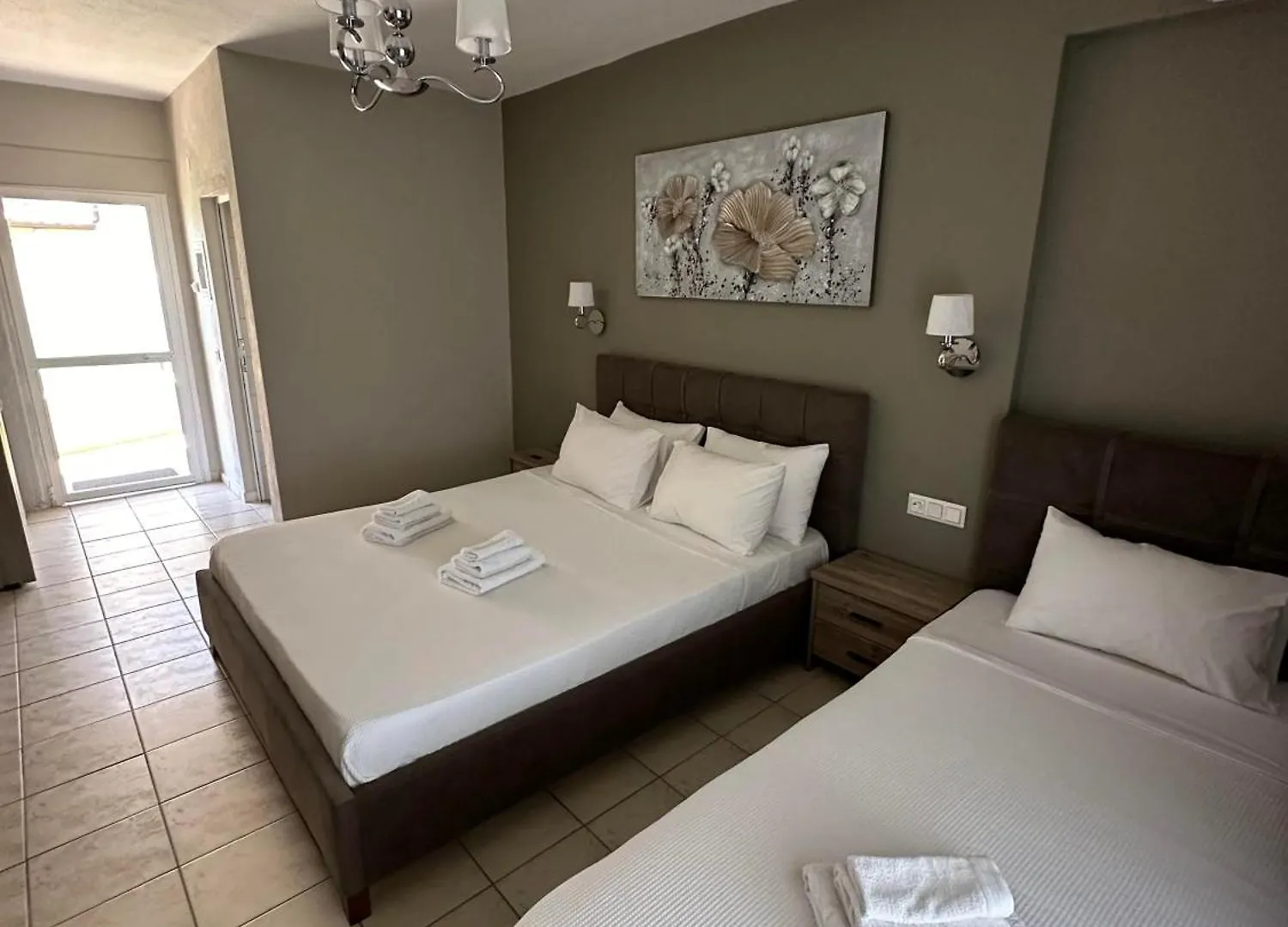 Mente Libre Villas Nea Plagia Aparthotel