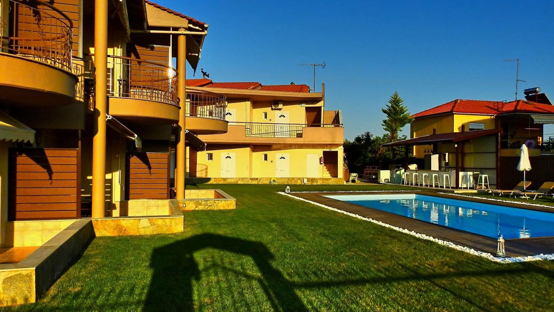 Mente Libre Villas Nea Plagia Greece